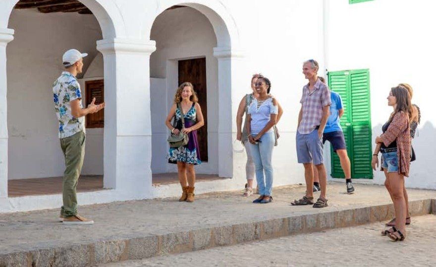 Tour privado por San Antonio Abad