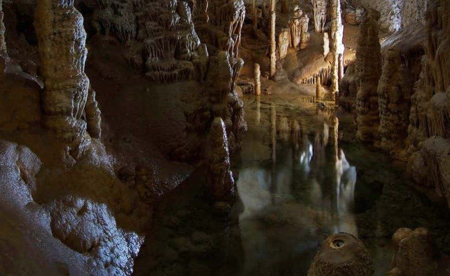 Entrada a las cuevas de Campanet