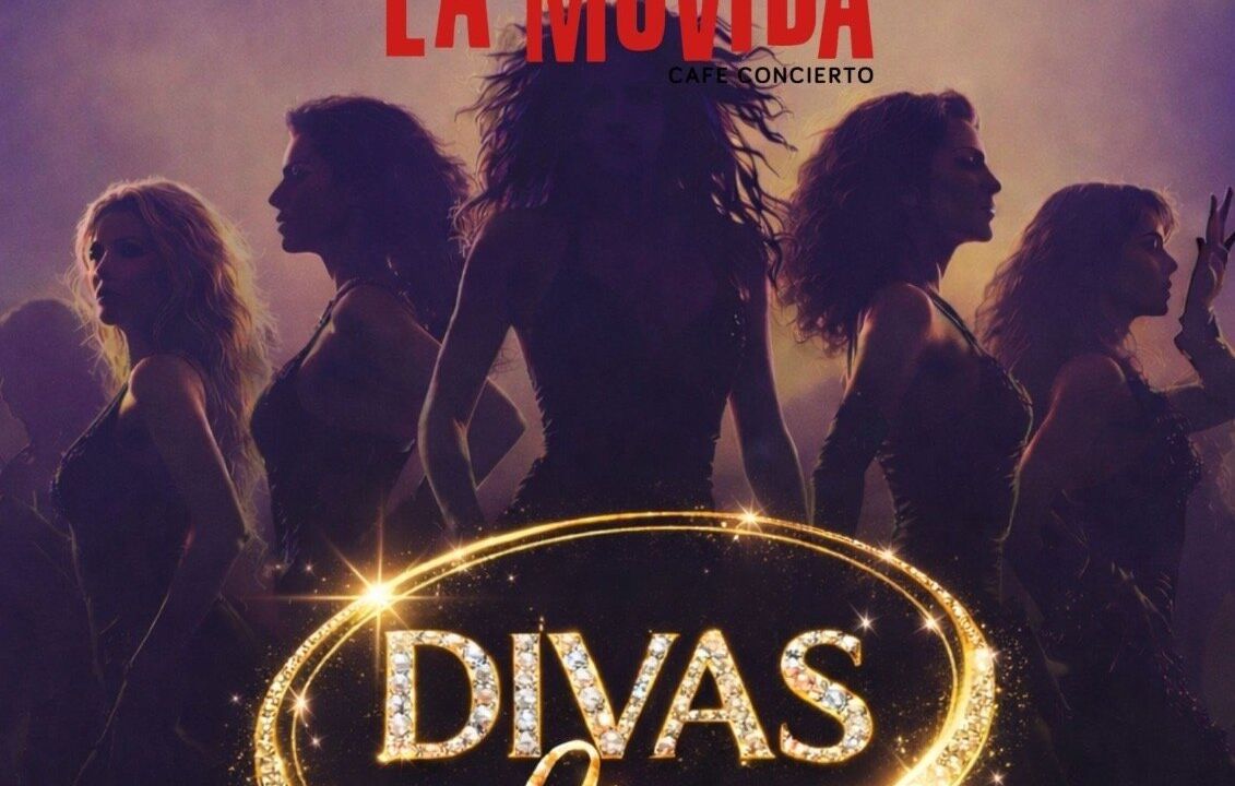 Divas Live