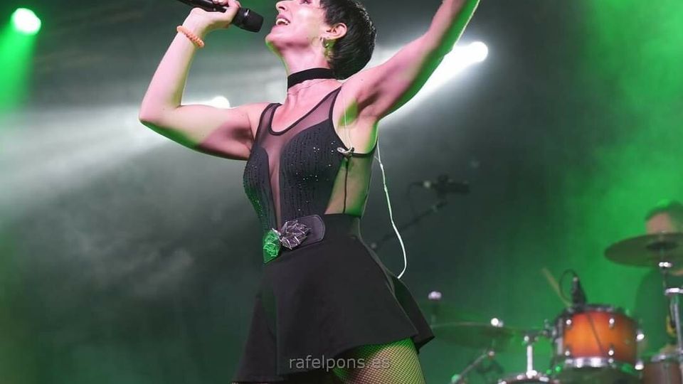 Me Colé ( Tributo a Mecano) en Es Mercadal
