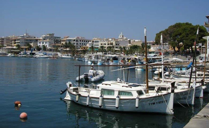 Paseo en catamarán por las calas del norte de Sa Coma