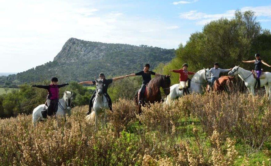 Paseo a caballo por Randa