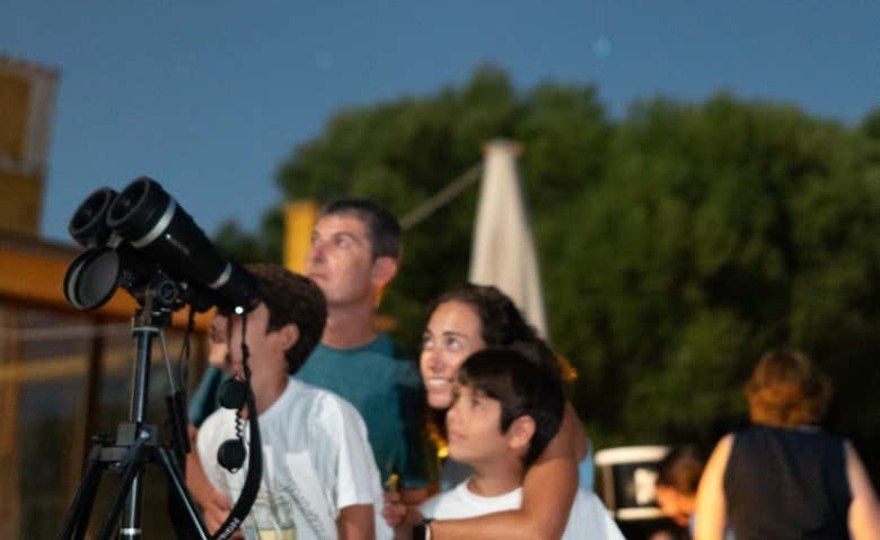 Senderismo nocturno por las playas de La Vall