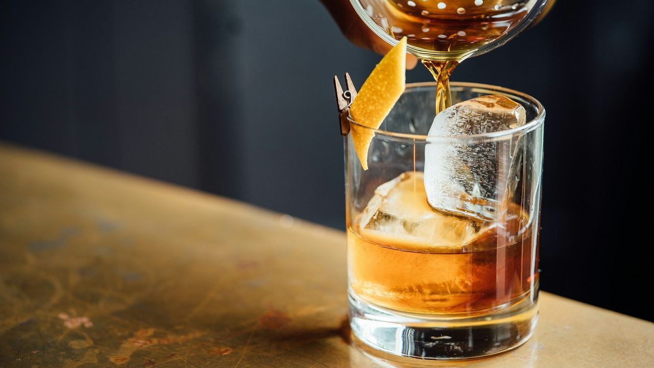 Coctelerías de autor en Islas Baleares para una noche distinta